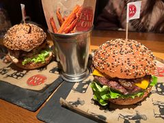 -FAT COW(虹梅路店)