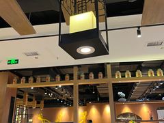 -呷哺呷哺(万达新世界店)