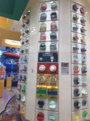-乐高品牌旗舰店(人民广场店)