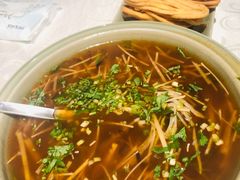 长安酸辣汤-汉唐宴长安食府