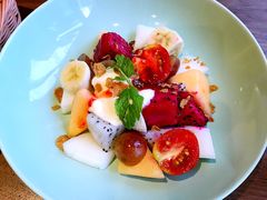 时令水果沙拉加麦片-G+KITCHEN(龙湖狮山天街店)