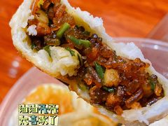 -聚友斋(陶瓷琉璃馆水晶街店)