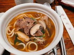 火锅面-萨拉伯尔(燕莎友谊商城店)