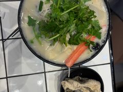 -肥汁米蘭香港米线(长宁来福士店)