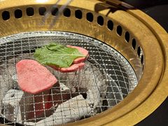 -山川小町·极番烧肉(新地假日广场店)