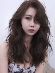 -+奈造型设计
