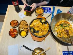 -梨花牛肉汤饭(仁恒伊势丹店)