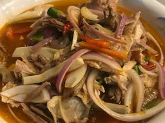 -乡村馕坑肉·烧烤·新疆菜·本地人更爱吃(阿勒泰首店)