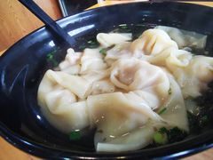 -真真鲜馄饨店(启蒙路店)