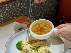 -馋三尺蟹粉小笼(人民广场店)