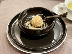 雷沙汤丸-广州文华东方酒店·江-由辉师傅主理