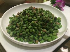 榄菜碎肉炒玉豆-品大三·南京菜(大行宫店)