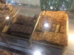 -上海哈尔滨食品厂(汇联商厦店)