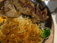 -豪享来中西餐厅(延安东路店)