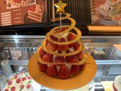 -花花卷卷·鲜食蛋糕(静安久光百货店)