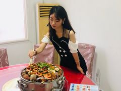 -金渔村海鲜烧烤大排档