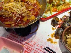 -老闵田螺馆·南昌市井菜·特色小吃(总店)