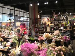 -魔方城市书房(中街益田店)