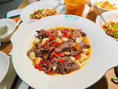 -费大厨辣椒炒肉(万家丽一店)