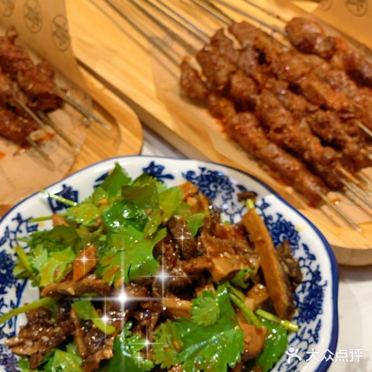 正宗兰州拉面,陈香贵兰州牛肉面深圳首店开业啦!
