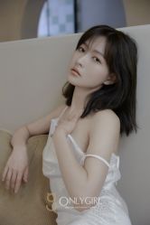 -onlygirl摄影美学馆高端定制(江滩店)