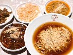 -松鹤楼面馆·古法焖肉面(观前店)