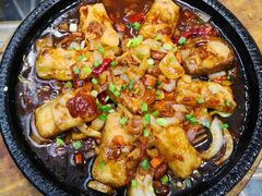 -临街徽菜馆·正宗黄山味