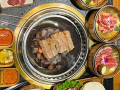 -何发发和牛烧肉·鳗鱼榴莲放题自助(乐峰广场店)