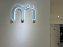 -咪咪比基尼脱毛专业店