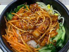 五花肉石锅拌饭-拌来拌去石鍋拌飯(文鼎店)