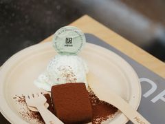 -HUGS coffee(东区店)