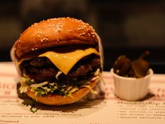 -The Habit Burger Grill 哈比特汉堡(复兴soho店)