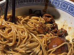 -沪西老弄堂面馆(定西路店)