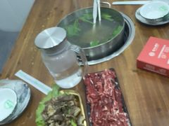-刘少华贵州小黄牛·鲜牛肉火锅(总店)