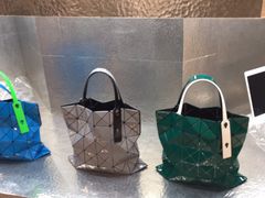 -三宅一生 (阪急梅田本店)