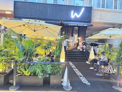 -W COLLECTIVE  DESSERT SHOP
