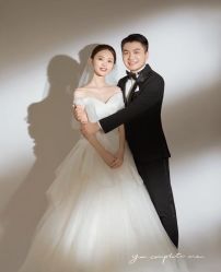 -喜爱高定婚纱摄影