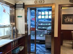 -喜乐餐厅•灯笼虾球首创者•本地小海鲜(二马路店)