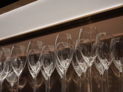 -wineapp葡萄酒餐吧(外滩金融中心店)