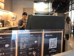 -瑞幸咖啡(巴黎春天陕西路店)