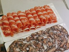 -老王全牛宴·鲜牛肉牛杂火锅(总店)