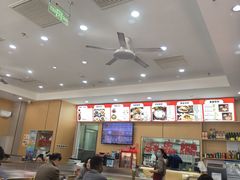 -秦香陕西食府(华贸天地店)