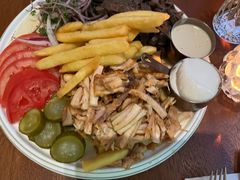 -ELI FALAFEL Lebanese&Mediterranean黎巴嫩美食(富城路店)
