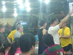 2-维吾尔餐厅(宜山路店)