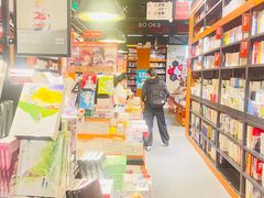 -西西弗书店(城西银泰城店)