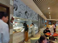 -筠咖啡西餐厅(上海国展宝龙丽筠酒店)