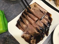 -唔呶喔哩酒家(生产街店)