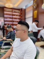 -尼特斯男士发型馆