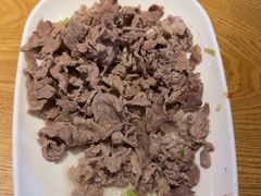 -牛满溢·自助潮汕鲜牛肉火锅(龙汇路店)