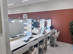 -HIMO海马体照相馆(上海华润CP静安店)